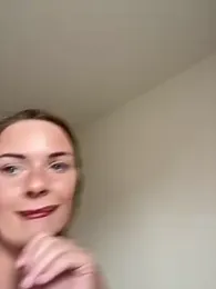 ElenaRebelle webcam model stream image