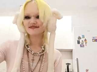 chloeolsen webcam camsoda model stream image