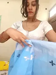 Miss-Riyasingh webcam model stream image