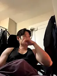 Jbear7127 webcam stripchat model stream image