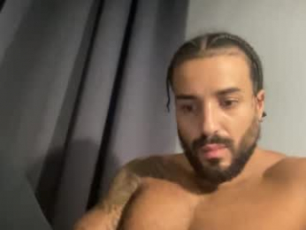 kingomzie webcam model stream image