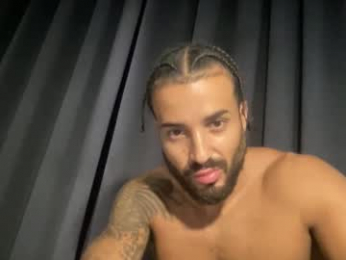 kingomzie webcam model stream image