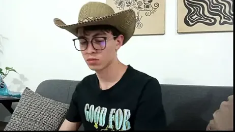 Norehg_ webcam model stream image