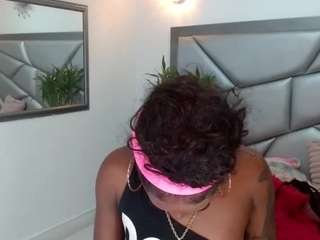 enyeeel webcam model stream image