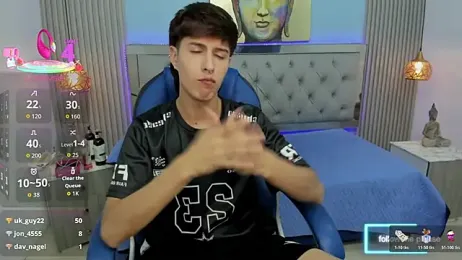 Estiv18_ webcam stripchat model stream image