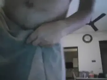 Uncut_0021 webcam model stream image