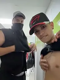 Drayking_ webcam model stream image