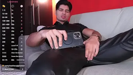 wild_col_ webcam model stream image