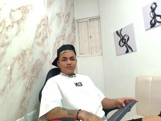 Dante Brow webcam model stream image