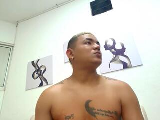 Dante Brow webcam model stream image