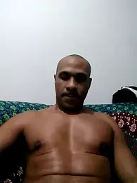 EnzoGom webcam model stream image