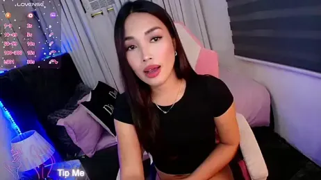 lushluci webcam stripchat model stream image