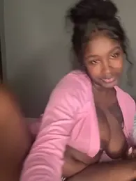 ToyaThick webcam model stream image