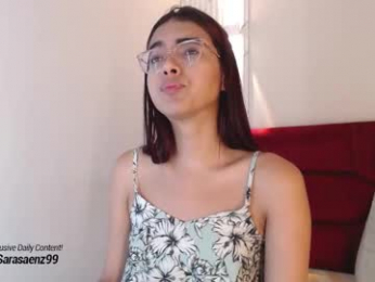 sarasaenz_99 webcam model stream image