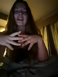 Amethyst_destiny webcam model stream image