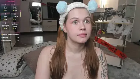 HeatherNextDoor webcam model stream image
