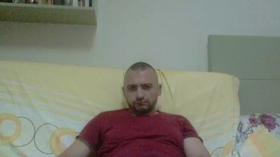 camera_arab webcam model stream image