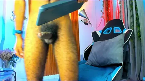 Darwin_mayo webcam model stream image