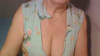 Mroyal webcam model stream image