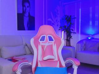 Melina Collins webcam model stream image