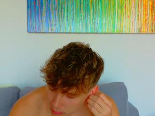 Matthew Bieber webcam model stream image