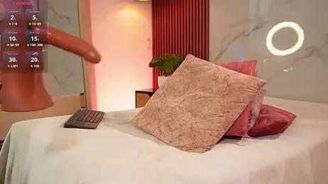 lexiee_grey_ webcam model stream image