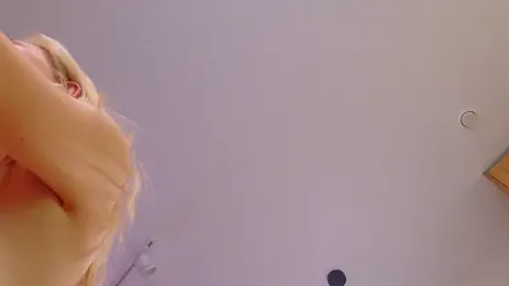 StarrShinee webcam model stream image