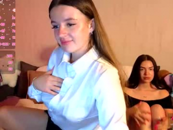 roraline_lov webcam chaturbate model stream image