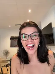 CarlaConnorTV webcam model stream image