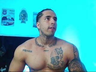 Darius Phoenixx webcam model stream image