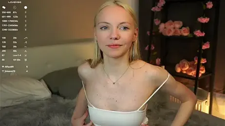 MayBoon webcam model stream image