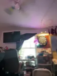 AlecurClit webcam model stream image