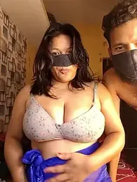 Humsafa-13 webcam model stream image