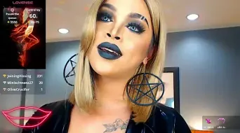 BitchyTYRA webcam model stream image