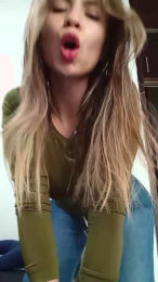 Carohot69 webcam cam4 model stream image
