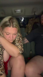 BustyGoddess69 webcam model stream image