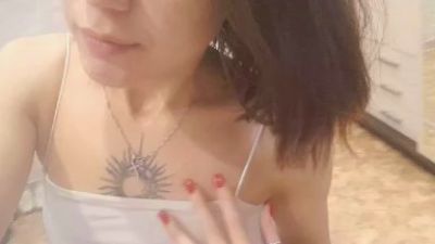 LailaRear webcam model stream image