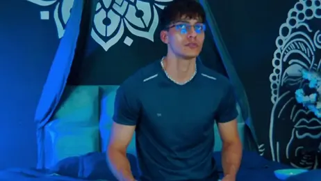 AlessioVitale webcam model stream image