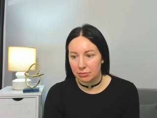 miaseductive webcam model stream image