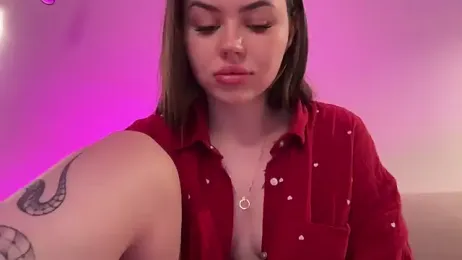 AlmaryKim webcam model stream image