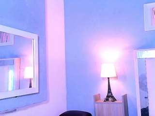 emily-casstillo webcam model stream image