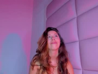 littlee_emma_ webcam model stream image