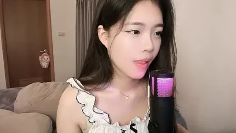 Qaz42799 webcam model stream image