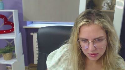 xZoey webcam cam4 model stream image