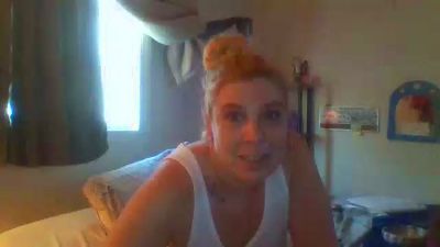 mindy2025_ webcam model stream image