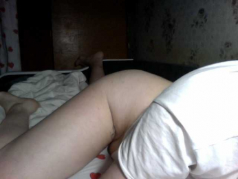 MILLYELIS webcam model stream image