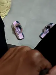 yashudick webcam model stream image