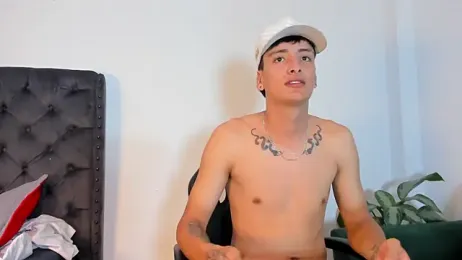 two_milkyway webcam model stream image