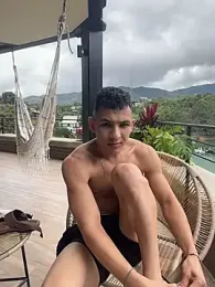 liuscast22 webcam model stream image