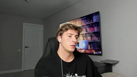 DaniHort webcam model stream image